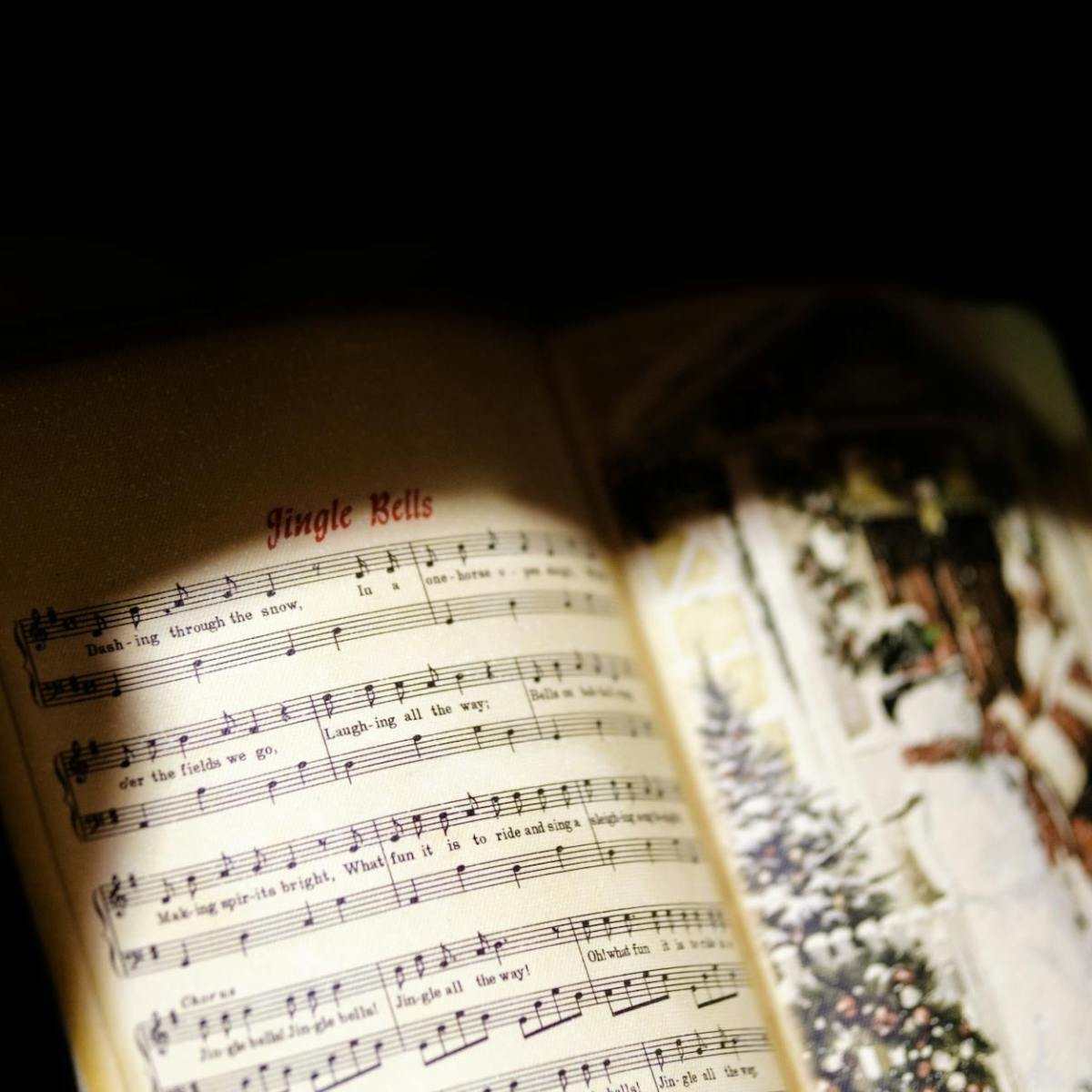 Finding Joy in Song: Singing Christmas Carols with My Mom This Holiday&nbsp;Season